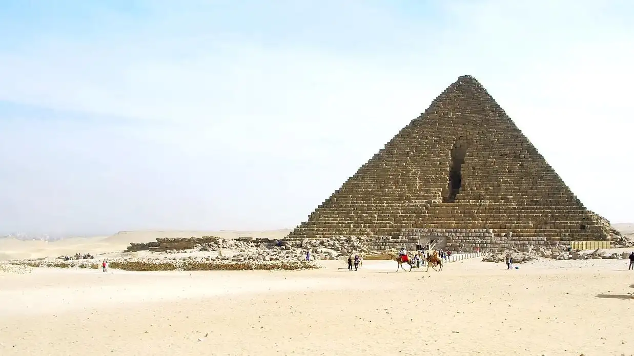 Giza pyramid, Giza, Egypt Travel Booking (11).webp